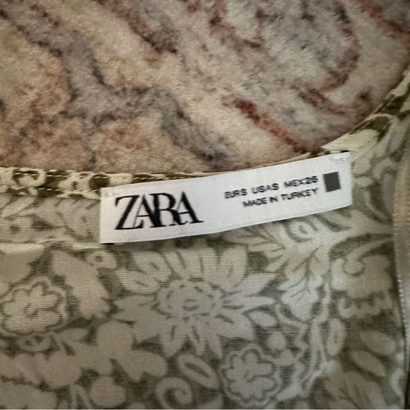 NWOT Zara Green + White Floral Maxi Dress - Picture 3 of 3